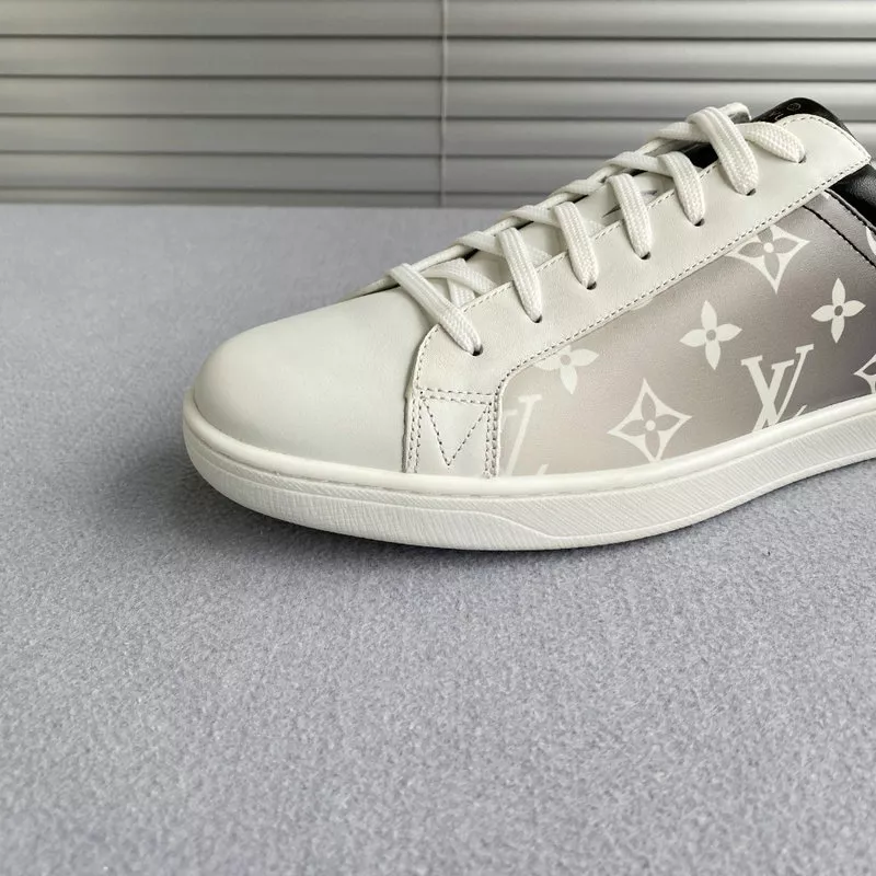 Official FashionRep LV Shoes 2009SH0045 0121