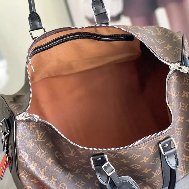 Official FashionRep LV Bags 2410YA0025 0123