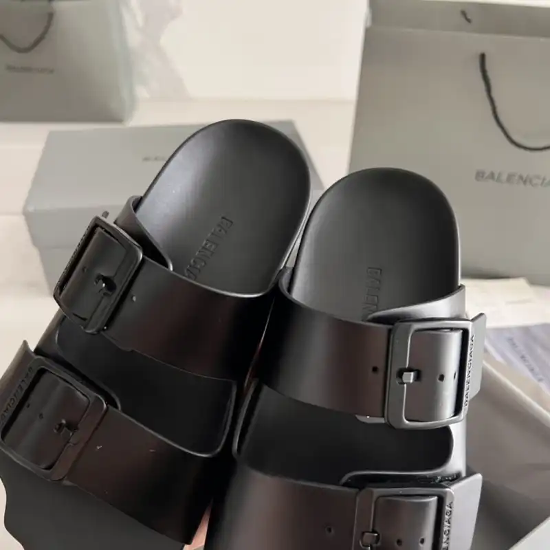 Official FashionRep Balenciaga Shoes 2405SH0040 0131