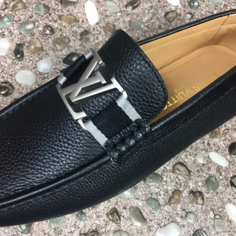 Official FashionRep LV Shoes 19SH0046 0201