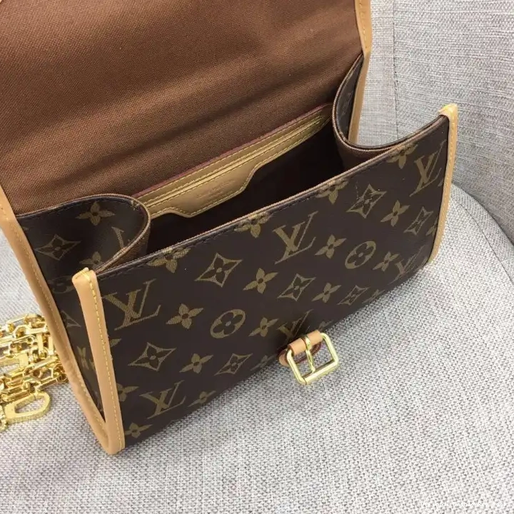 Official FashionRep LV 19B570320 Bags 0210