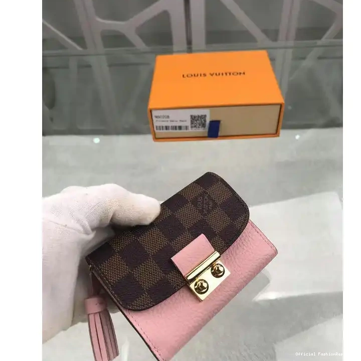 Official FashionRep LV Bags 19T1L0180 0218