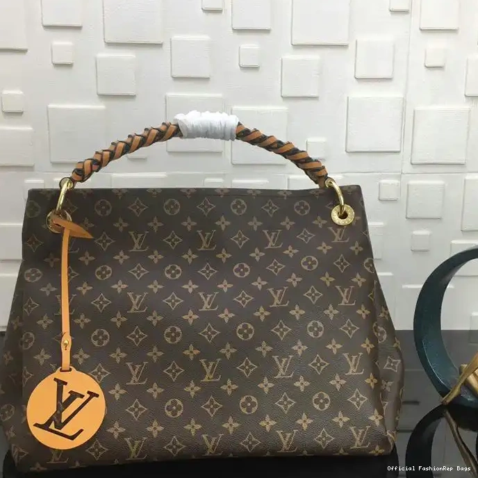 Official FashionRep Bags LV 19T1L0497 0222