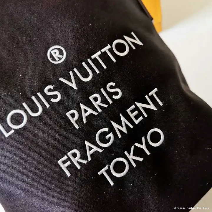 Official FashionRep 20B570187 Bags LV 0218