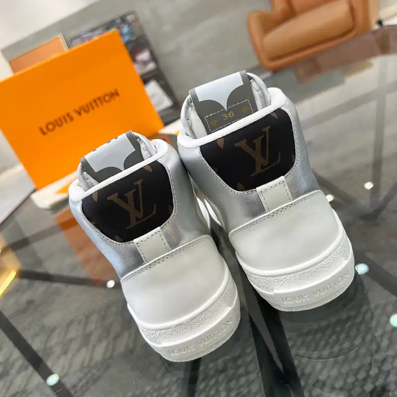 Official FashionRep LV Shoes 2311PZ0082 0202